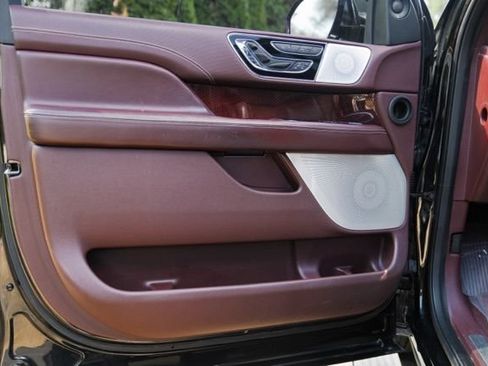 Used 2020 Lincoln Navigator L Black Label AWD/4WD image 46