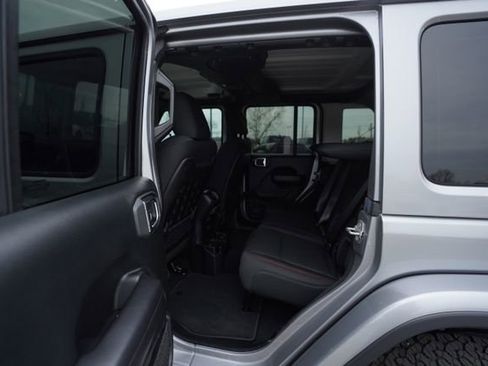 Used 2020 Jeep Wrangler Unlimited Rubicon AWD/4WD image 15