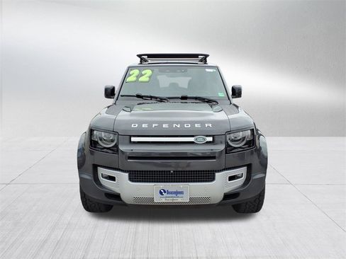 Used 2022 Land Rover Defender 110 SE image 9