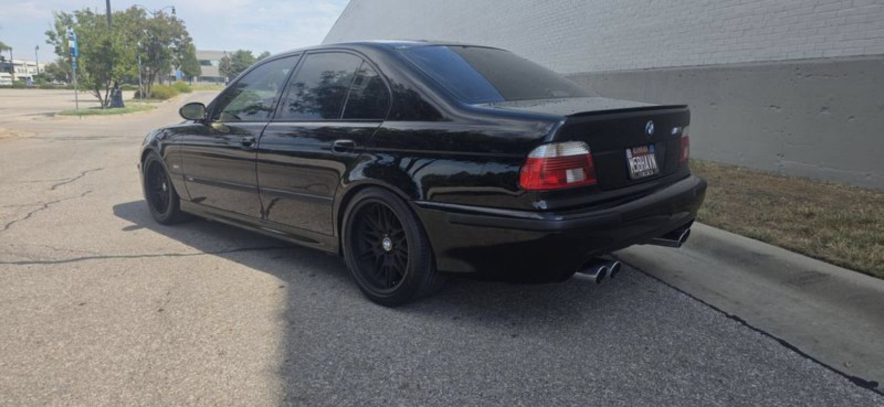Used 2002 BMW M5 RWD image 2