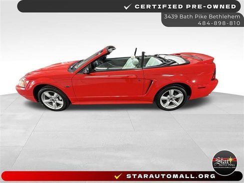 Used 2000 Ford Mustang GT RWD image 1