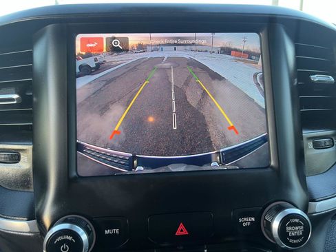 Used 2022 RAM 1500 Big Horn image 15