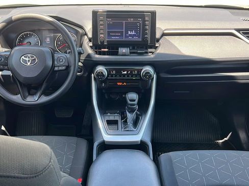 Used 2019 Toyota RAV4 XLE w/ All Weather Liner Package FWD image 11