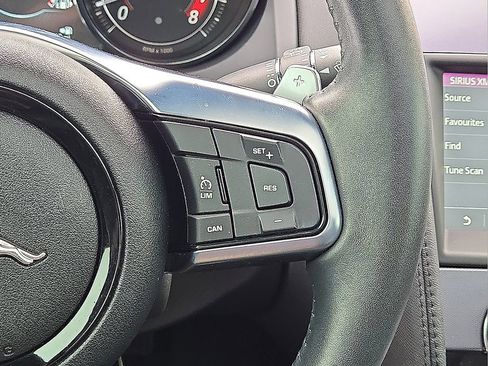 Used 2020 Jaguar F-TYPE Coupe image 24