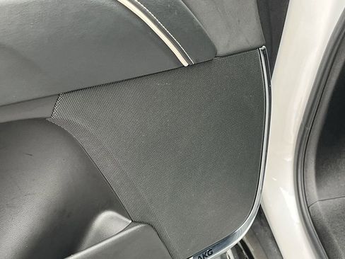 Used 2023 Cadillac Escalade ESV Premium Luxury w/ LPO, Radiant Package image 17