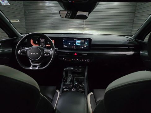 Used 2025 Kia K5 GT-Line w/ GT-Line Premium Package image 12