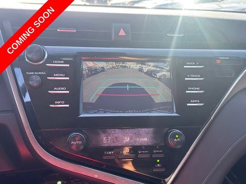 Used 2018 Toyota Camry SE FWD image 20
