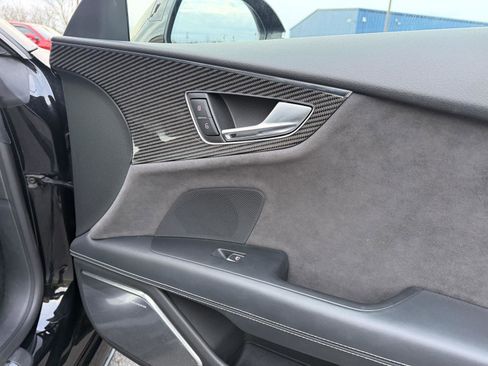 Used 2017 Audi RS 7 Prestige image 33