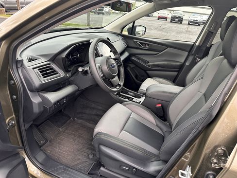 Certified 2025 Subaru Ascent Onyx Edition AWD/4WD image 16