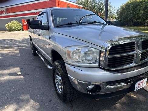 Used 2007 Dodge Ram 1500 Truck SLT w/ Trailer Tow Group AWD/4WD image 17