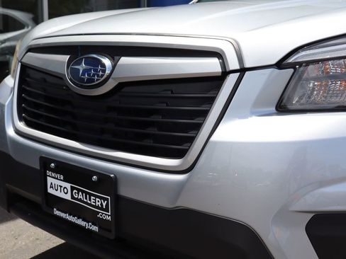 Used 2021 Subaru Forester Premium AWD/4WD image 29
