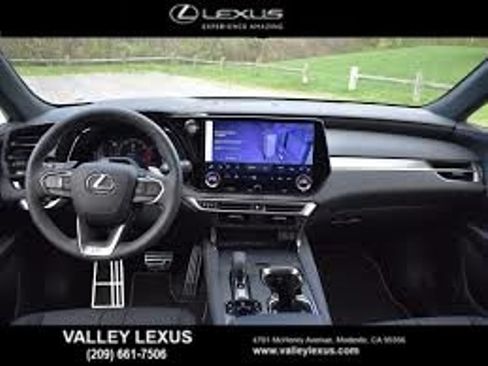 Used 2023 Lexus RX 350 AWD/4WD image 2