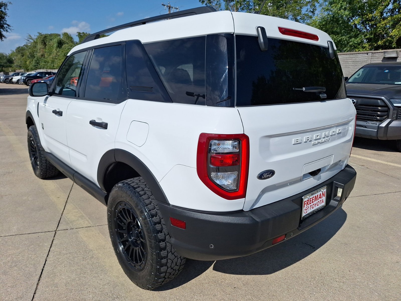 Used 2024 Ford Bronco Sport Big Bend w/ Convenience Package AWD/4WD image 4
