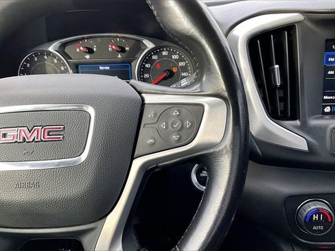 Used 2020 GMC Terrain SLE w/ Driver Convenience Package image 17