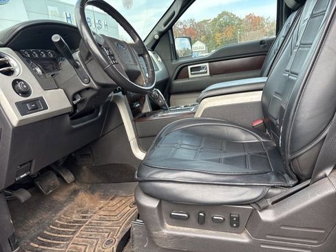 Used 2012 Ford F150 Lariat w/ Lariat Chrome Pkg image 28