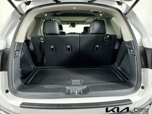 Used 2023 Honda Pilot Touring image 25