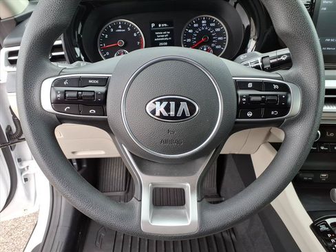 Used 2021 Kia K5 LXS FWD image 23