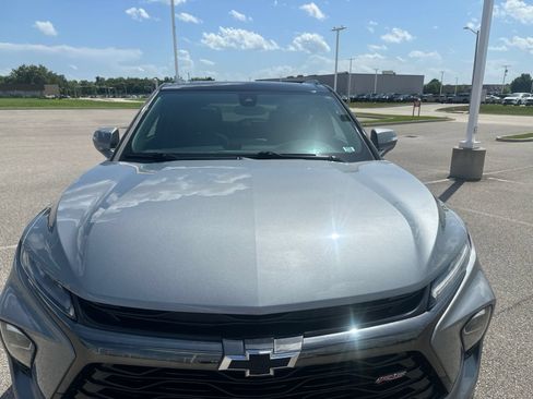 Used 2024 Chevrolet Blazer RS w/ LPO, Floor Liner Package FWD image 3