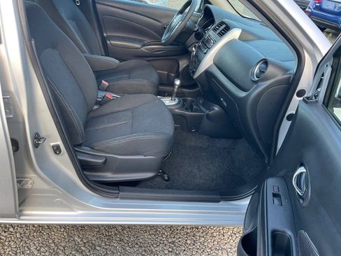 Used 2018 Nissan Versa SV FWD image 12