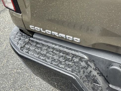 Used 2023 Chevrolet Colorado W/T image 27