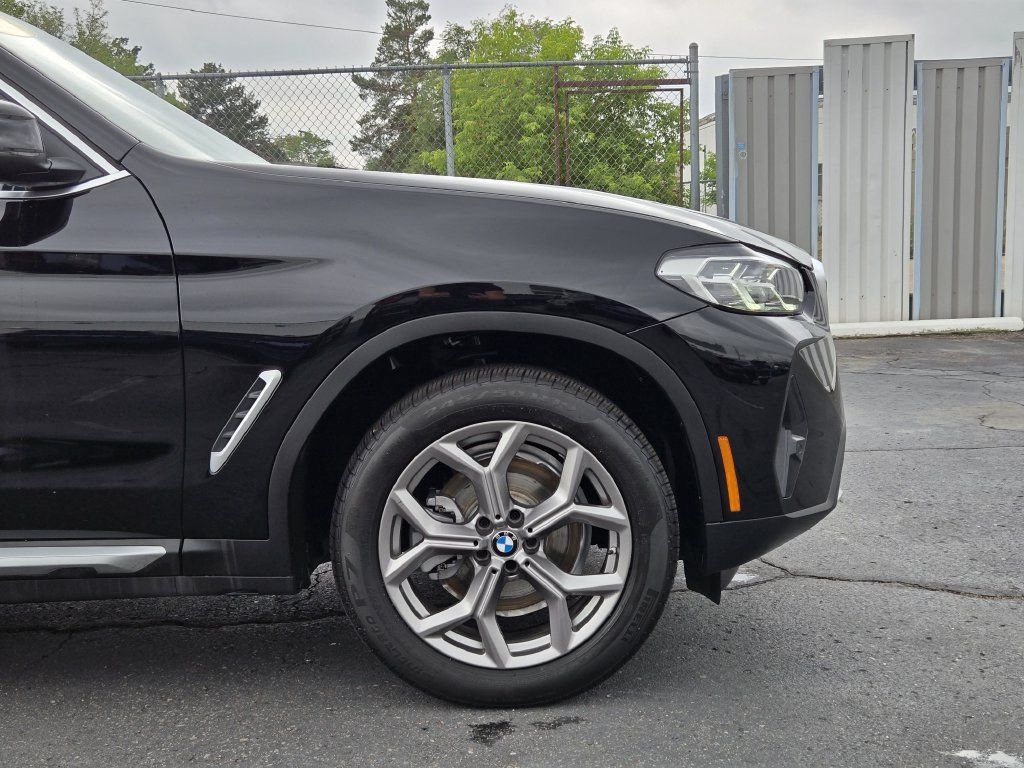 Used 2023 BMW X3 xDrive30i w/ Convenience Package w/ZPA AWD/4WD image 9