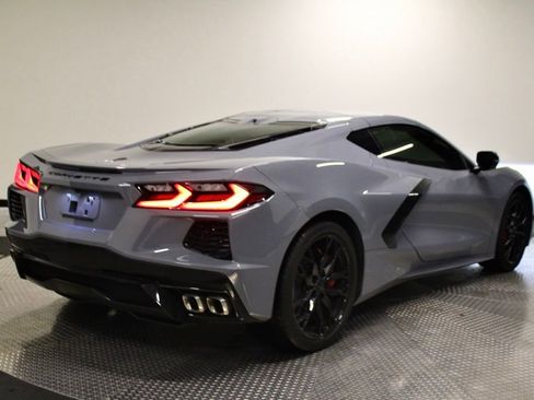Used 2024 Chevrolet Corvette Stingray Preferred Cpe w/ Z51 Performance Package RWD image 7