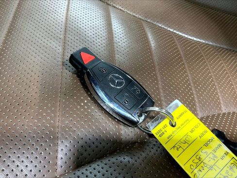 Used 2016 Mercedes-Benz S 550 Sedan image 11
