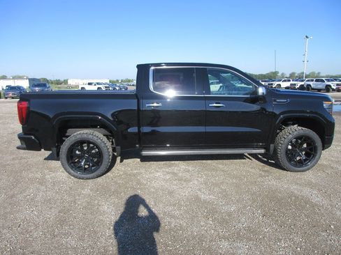 New 2026 GMC Sierra 1500 Denali Ultimate AWD/4WD image 3