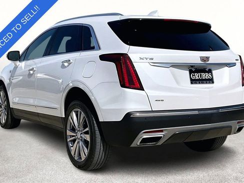 Used 2024 Cadillac XT5 Premium Luxury w/ LPO, Floor Liner Package image 16