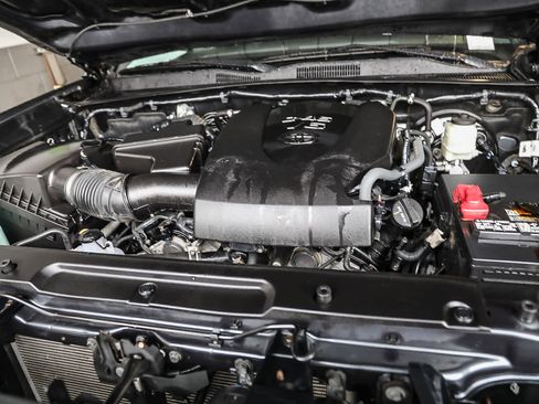 Certified 2021 Toyota Tacoma TRD Sport w/ Technology Package image 27