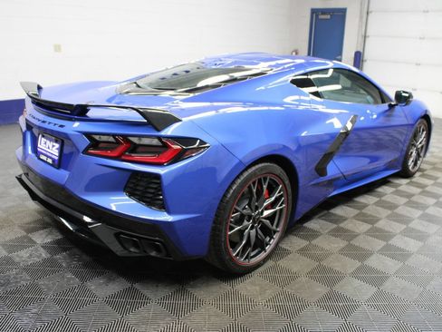 Used 2023 Chevrolet Corvette Stingray Premium Cpe w/ Z51 Performance Package RWD image 3