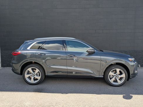 New 2026 Audi Q5 Premium AWD/4WD image 4