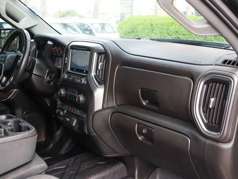 Used 2019 Chevrolet Silverado 1500 LT Trail Boss image 40