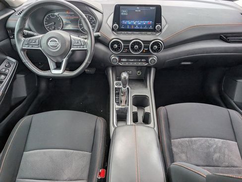 Certified 2023 Nissan Sentra SR FWD image 8