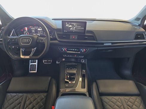 Used 2018 Audi SQ5 Prestige w/ Prestige Package AWD/4WD image 10