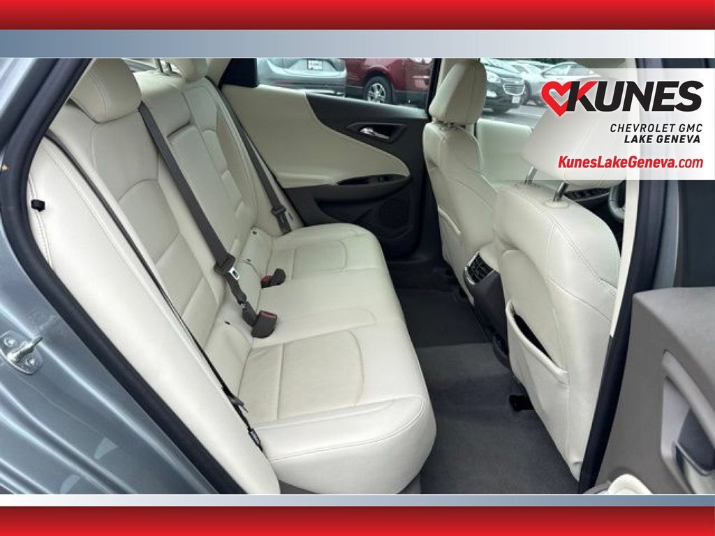Used 2024 Chevrolet Malibu LT FWD image 19