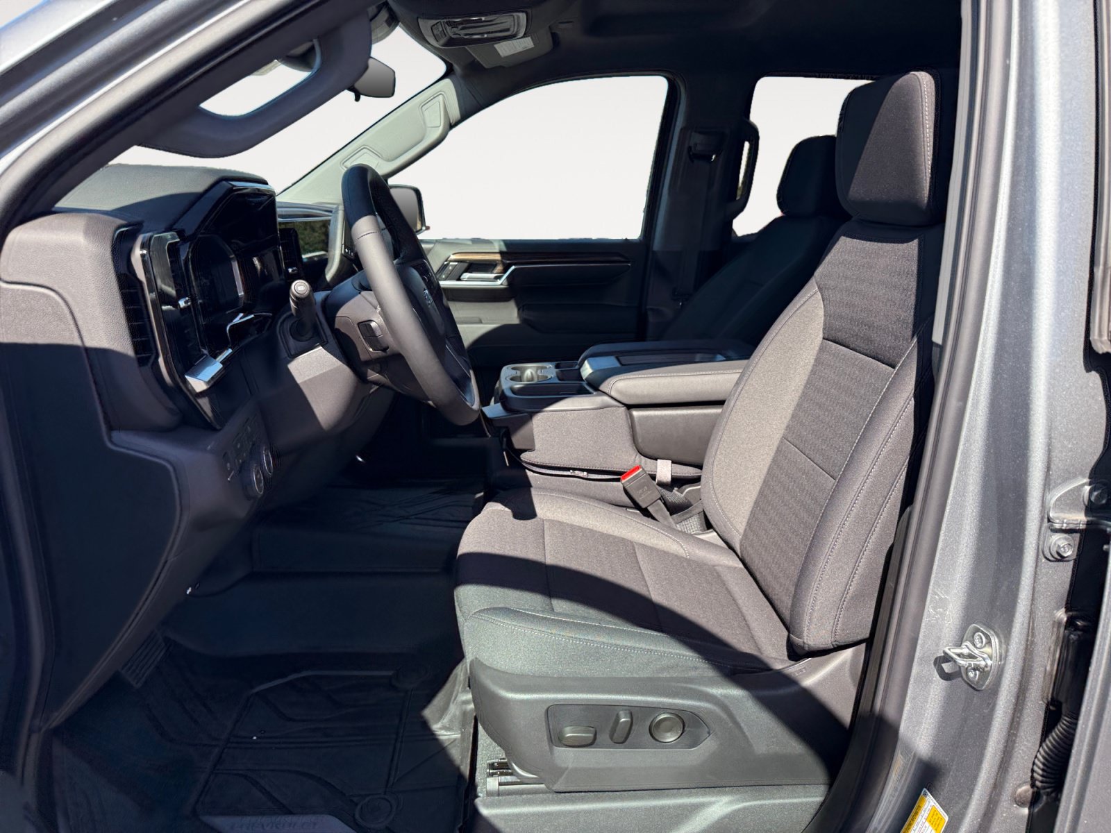 New 2026 Chevrolet Silverado 1500 RST w/ RST Select Package AWD/4WD image 10