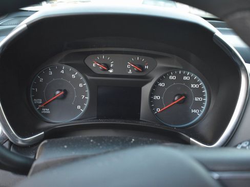 Used 2020 Chevrolet Equinox LS w/ LS Convenience Package image 16