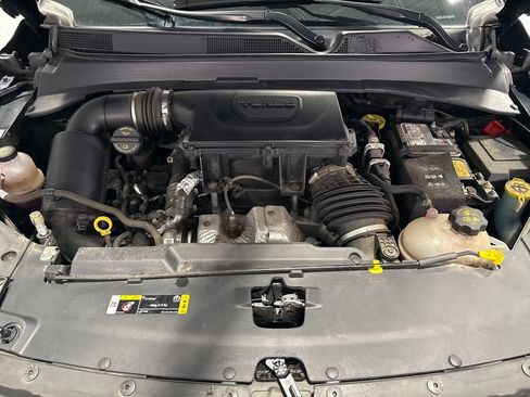 Used 2024 Jeep Compass Latitude AWD/4WD image 41