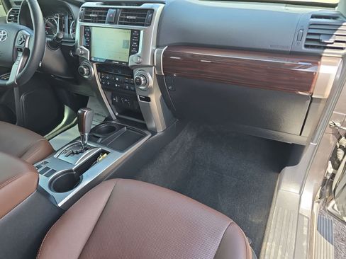 Used 2023 Toyota 4Runner Limited RWD image 11