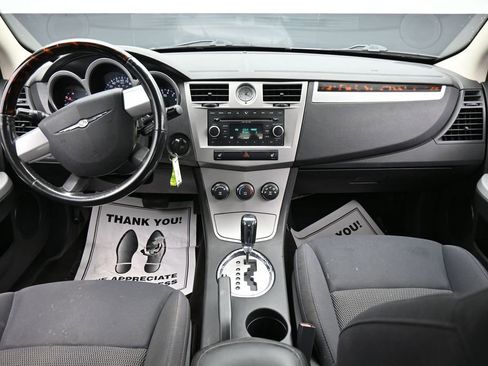 Used 2010 Chrysler Sebring Limited FWD image 14
