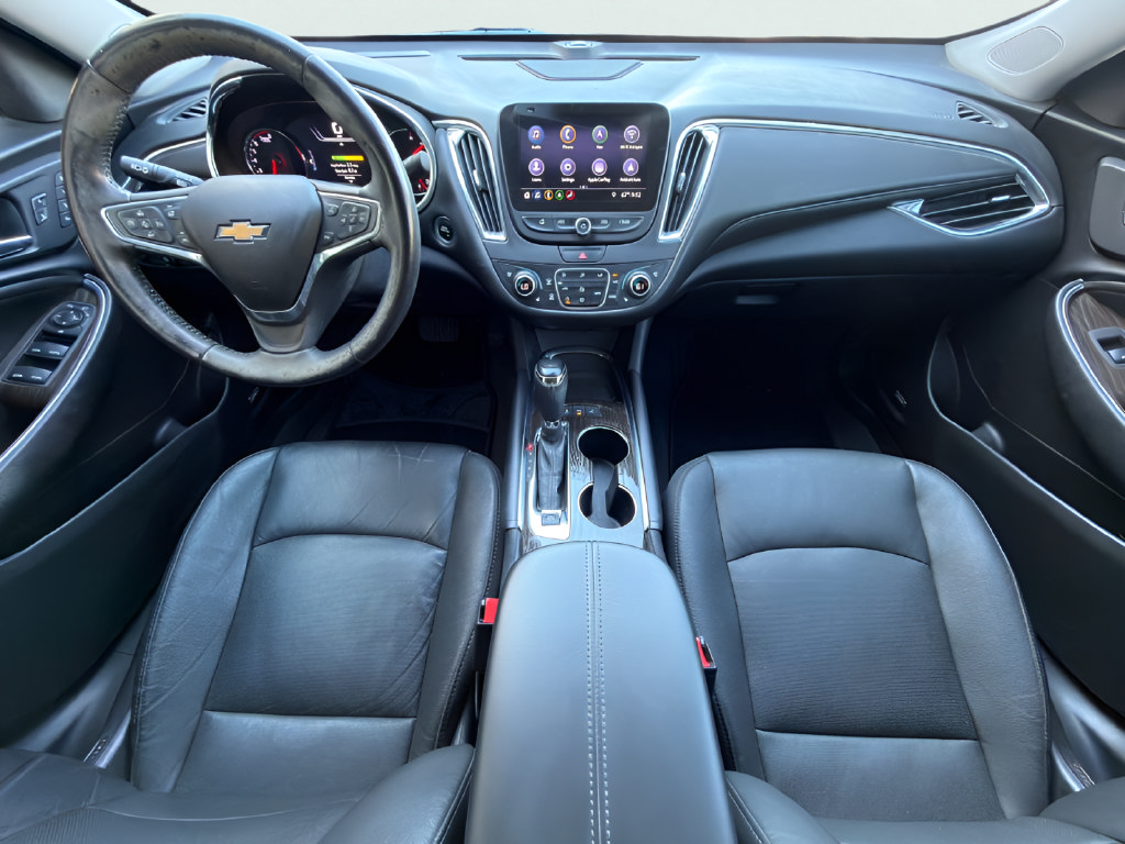 Used 2019 Chevrolet Malibu Premier w/ Sun and Wheel Package FWD image 20