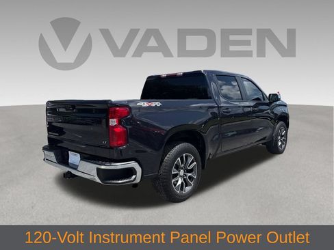 Used 2023 Chevrolet Silverado 1500 LT AWD/4WD image 22