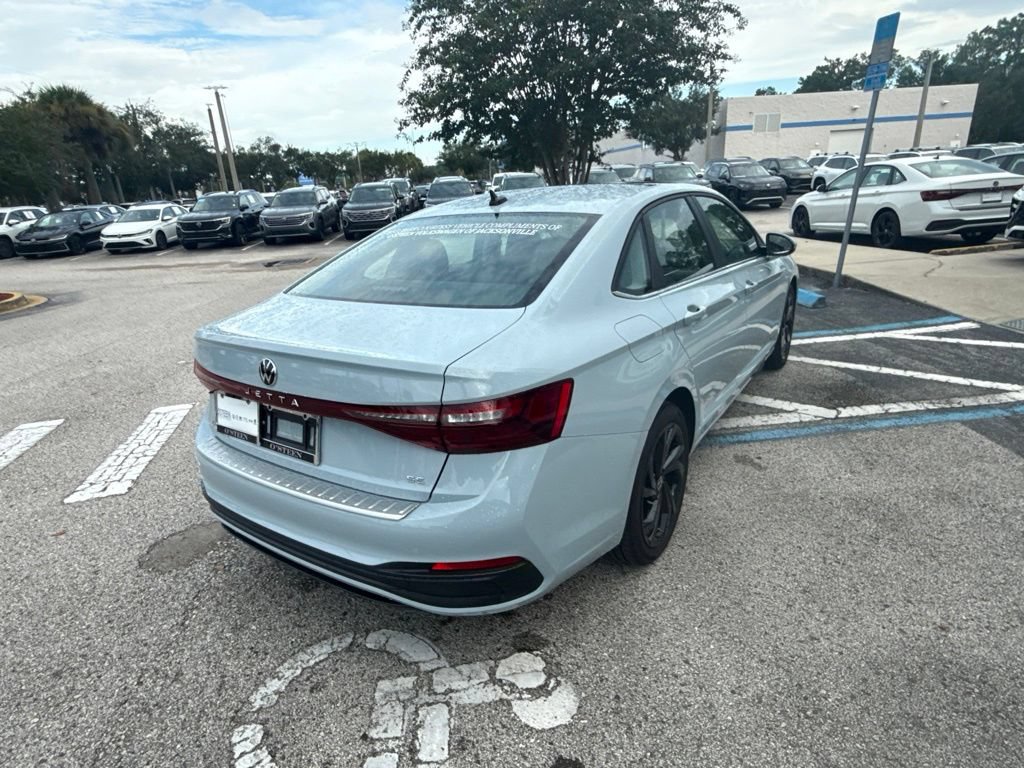 Certified 2026 Volkswagen Jetta SE FWD image 8