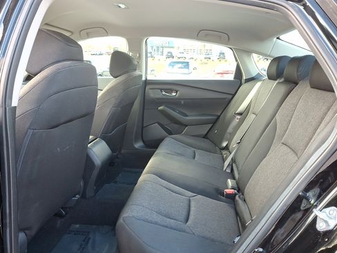 Used 2024 Honda Accord LX image 10