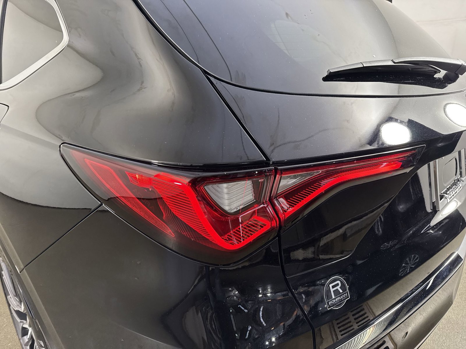 Certified 2026 Acura MDX w/ Advance Package AWD/4WD image 33