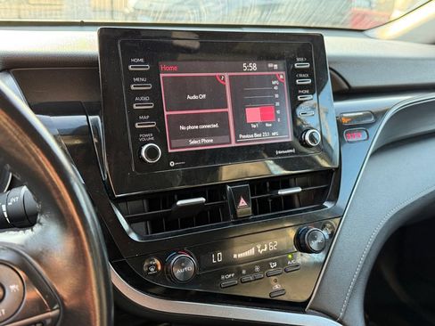 Certified 2024 Toyota Camry SE FWD image 32