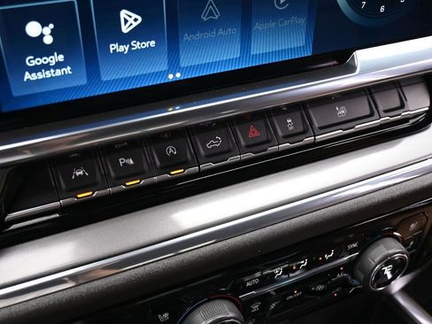 Used 2024 Chevrolet Silverado 1500 High Country image 30