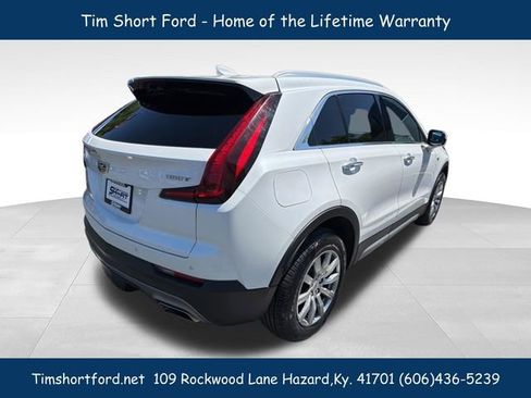 Used 2022 Cadillac XT4 Premium Luxury w/ Sun And Sound Package AWD/4WD image 8