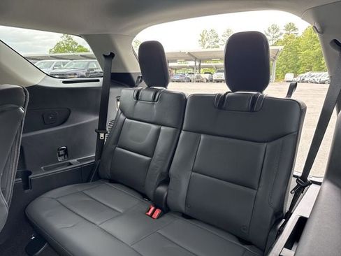 Used 2026 Ford Explorer Active w/ Active Comfort Package AWD/4WD image 23